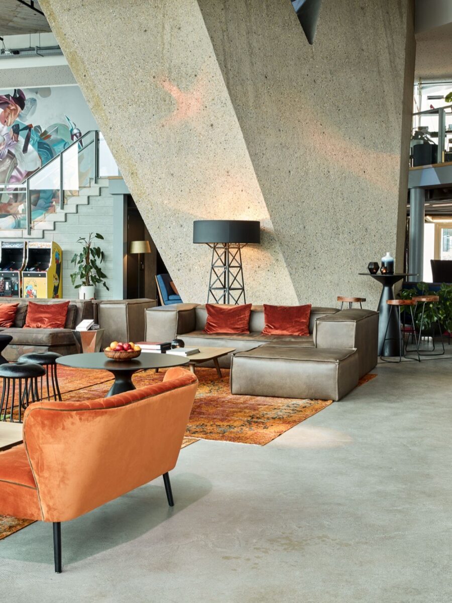 Sir Adam Hotel — 2